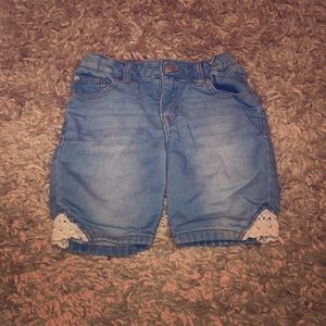 Cat & Jack girls Bermuda jean shorts